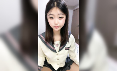 【05新人妹妹】精神小妹 清純少女姐妹花 道具互插 摳穴自慰 (1)